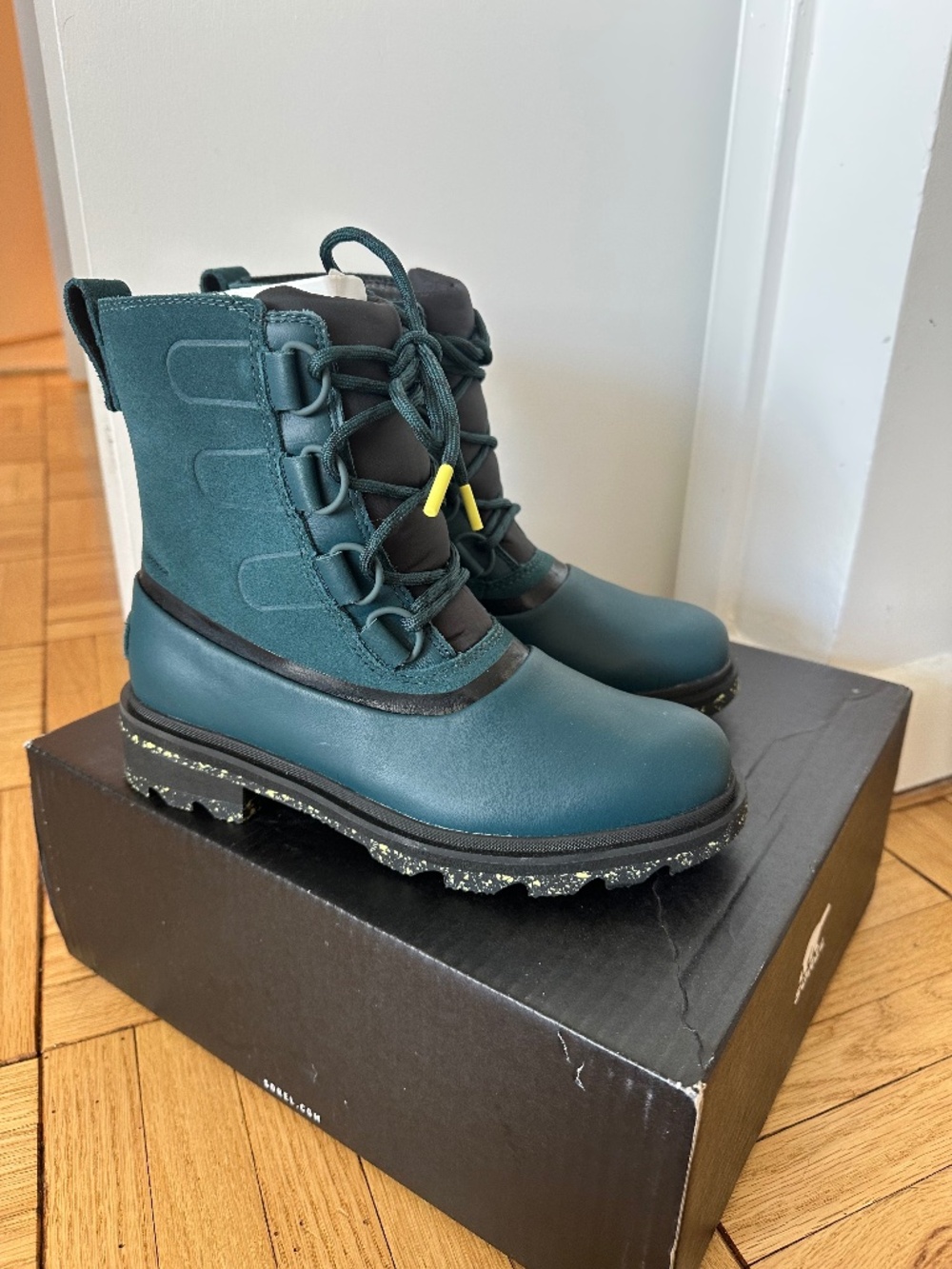 Sorel Lennox Street Lace - Waterproof Size 6